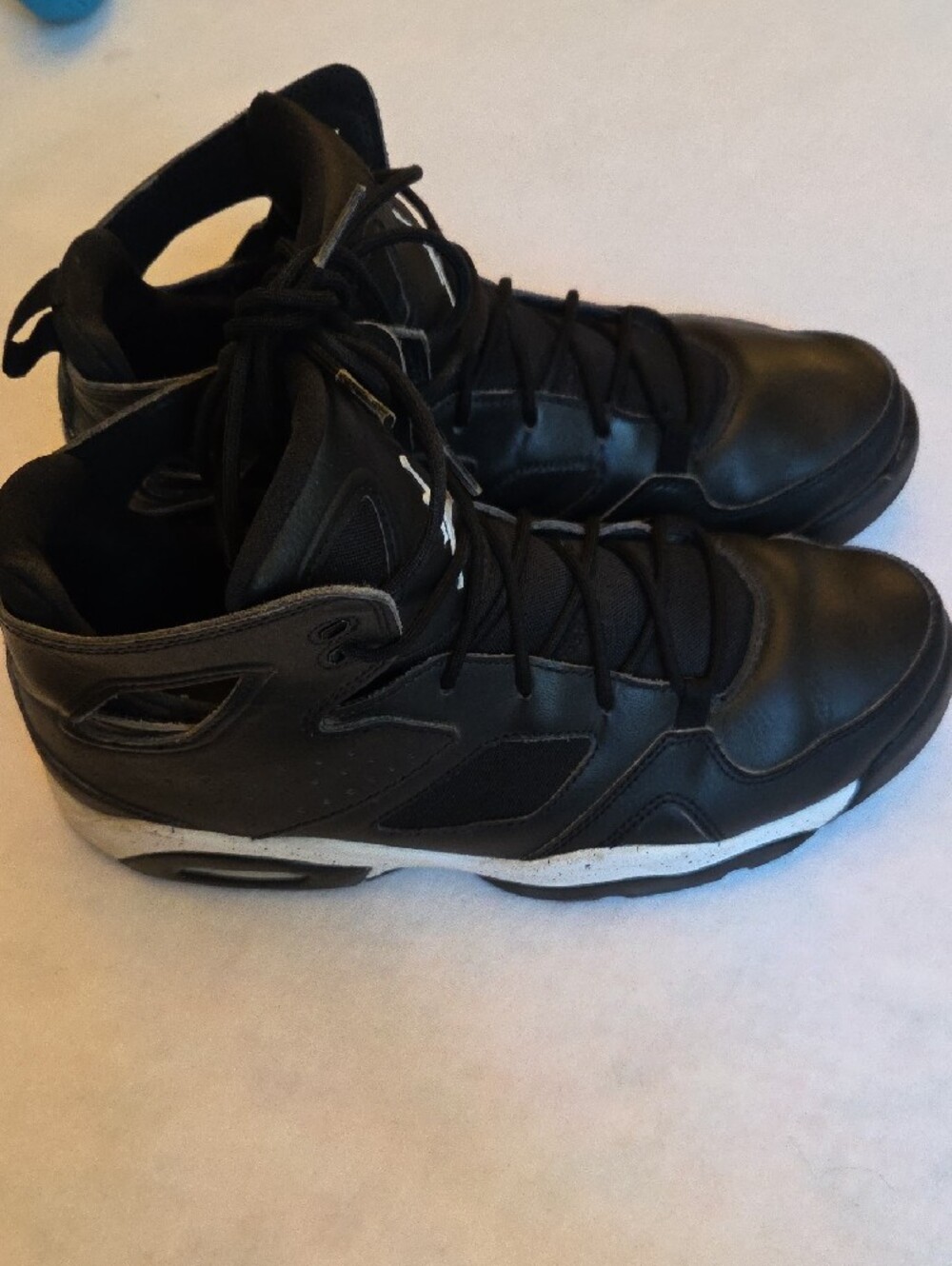 NIKE AIR JORDAN - FLIGHT CLUB 91 - Black and White - High-Top. - Picture 2 of 6